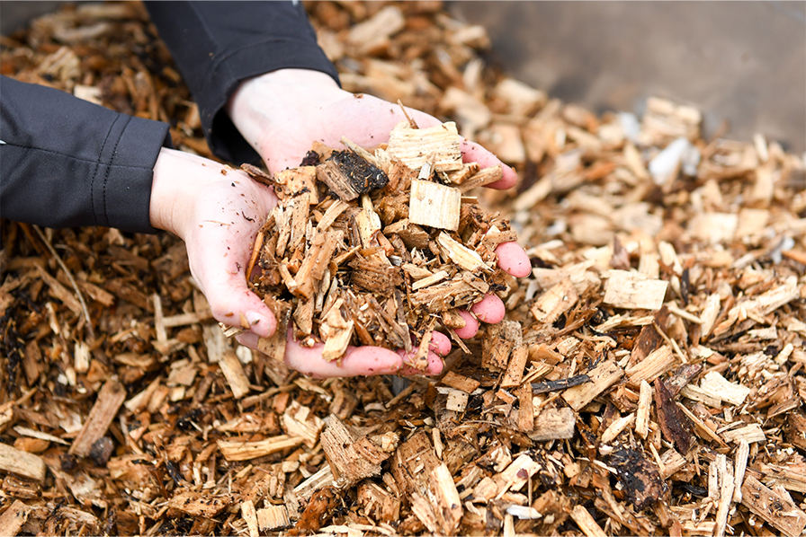 Heizen mit Holz Für wen eignet sich eine Hackschnitzelheizung